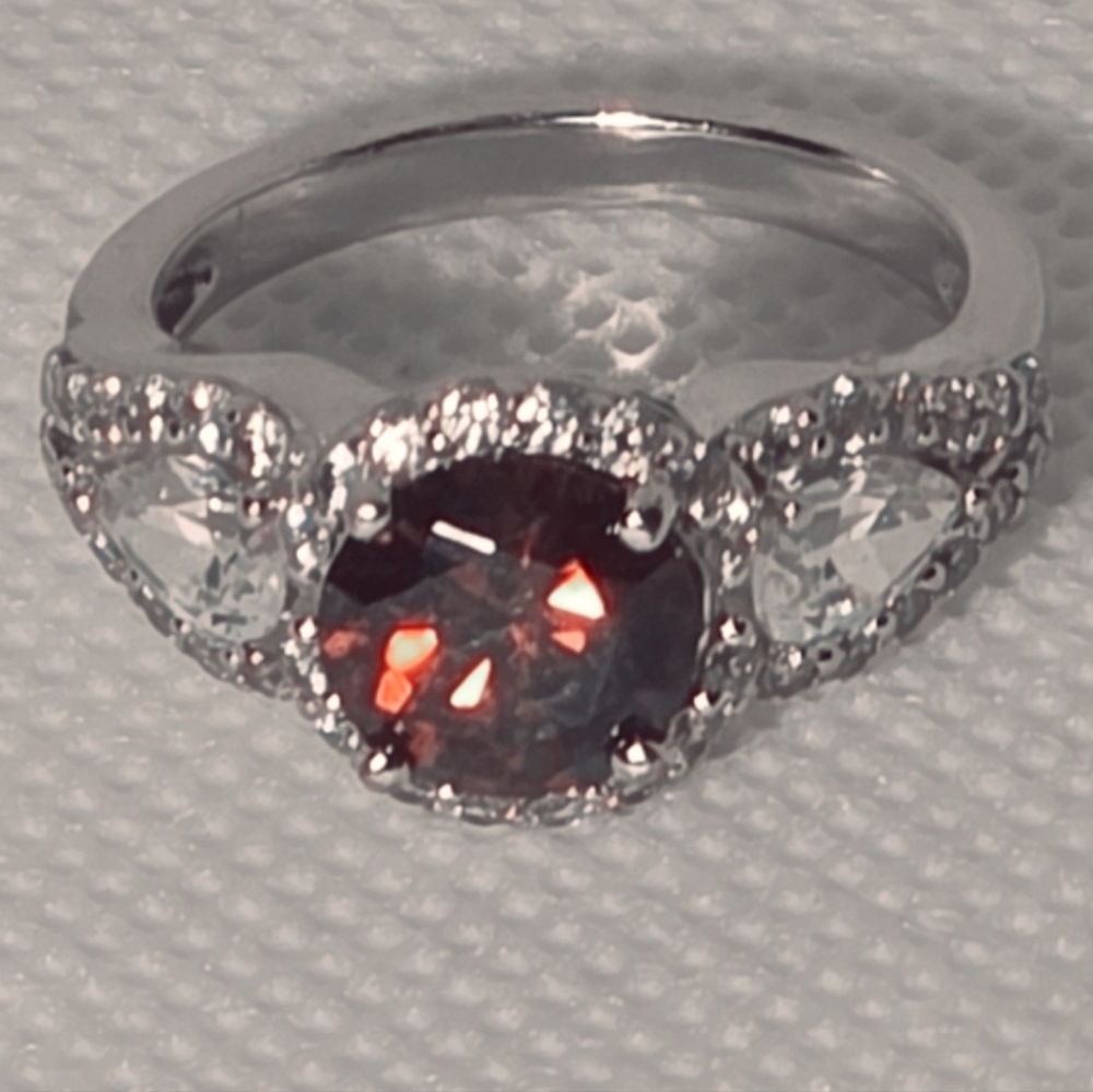 Victoria Wieck Garnet Ring Size 7